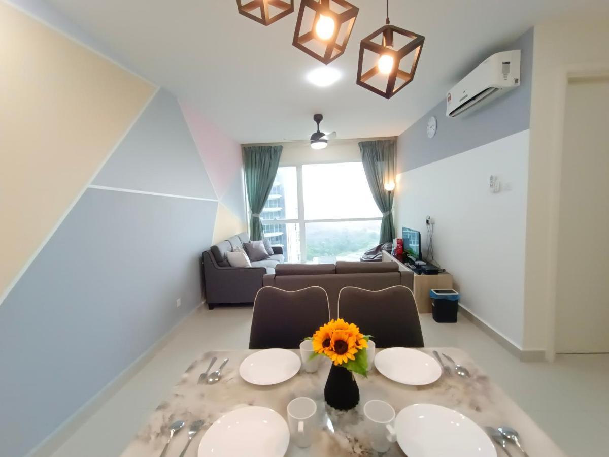 Apartment Medini Signature X 3min To Legoland X 2br X 7pax